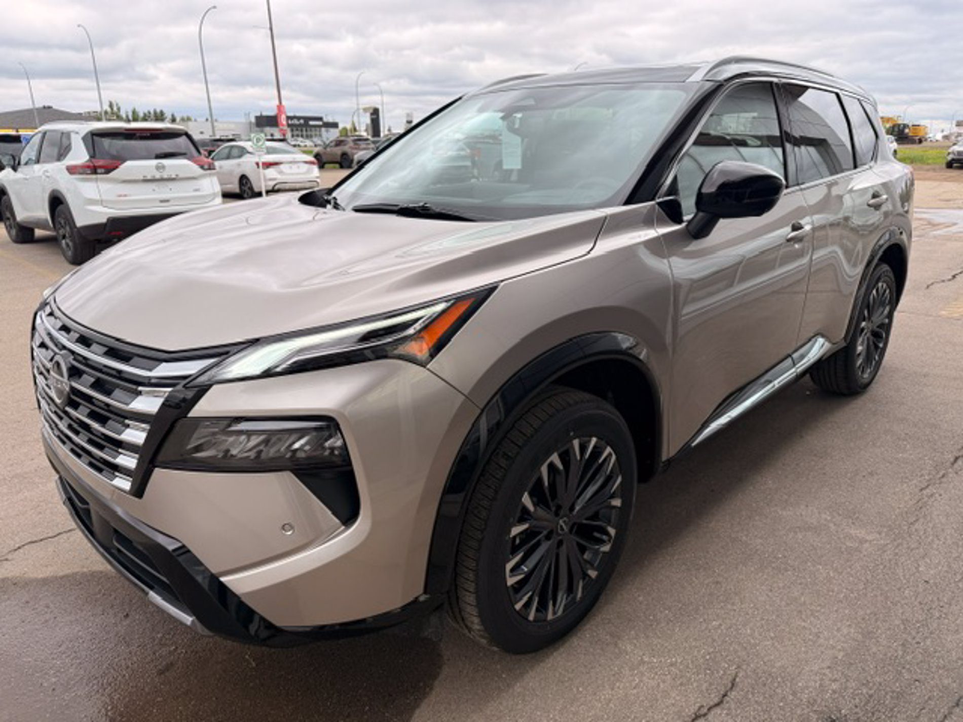 New 2026 Nissan Rogue Platinum 2026.5 AWD Platinum at Haas Nissan for sale in Yorkton