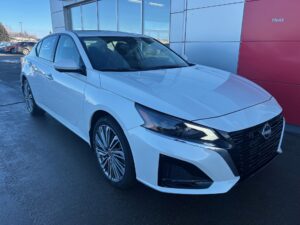 New 2025 Nissan Altima platinum SL AWD at Haas Nissan for sale in Yorkton