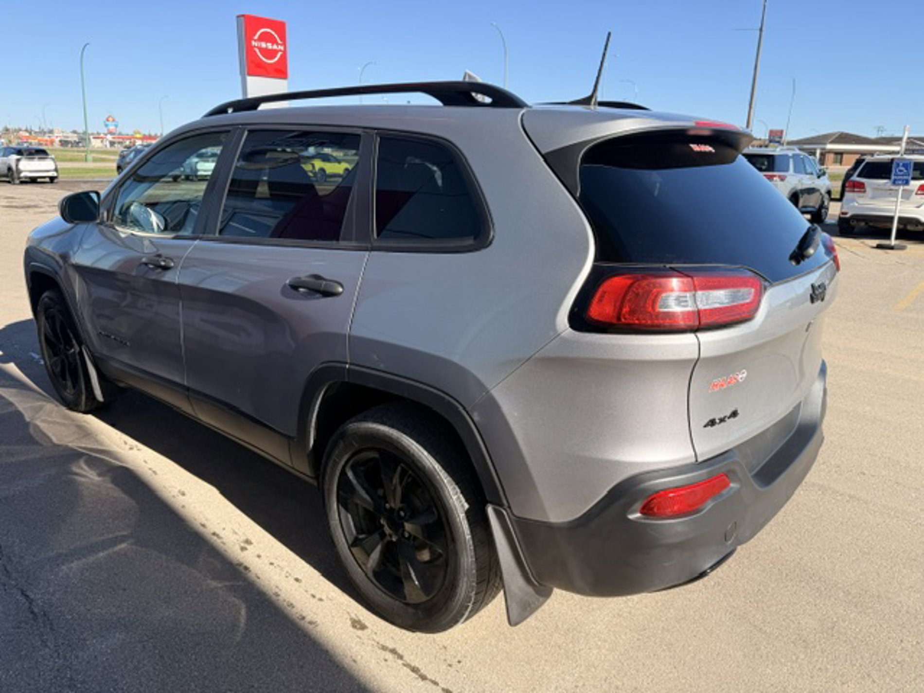 Used 2016 Jeep Cherokee Altitude 4WD 4dr Altitude *Ltd Avail* at Haas Nissan for sale in Yorkton